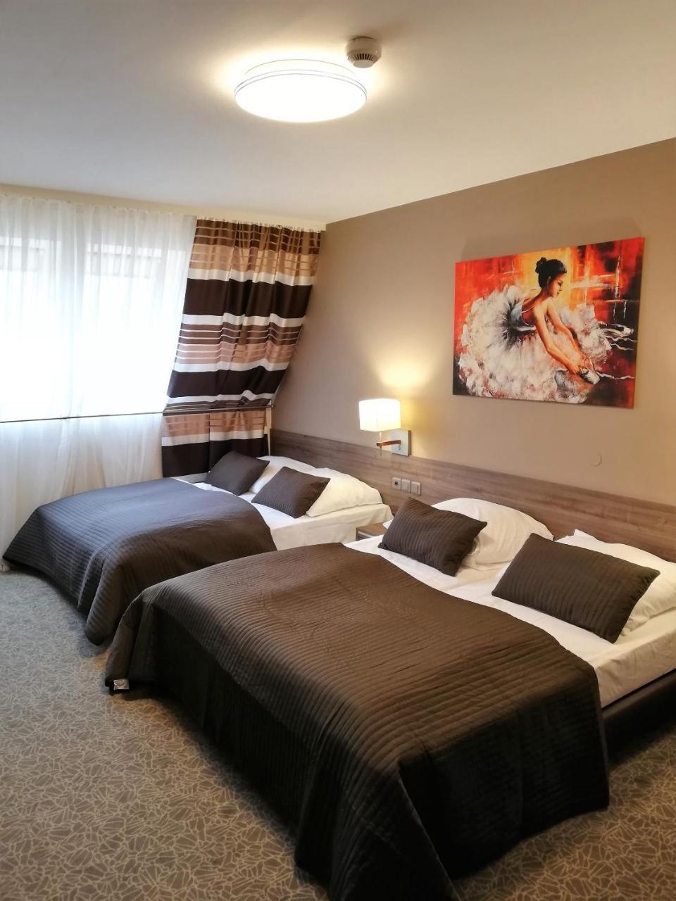 Hotel Zakliki 크라쿠프 외부 사진